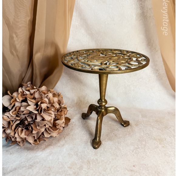 Other - Vintage Brass Planter Stand with Squirrel